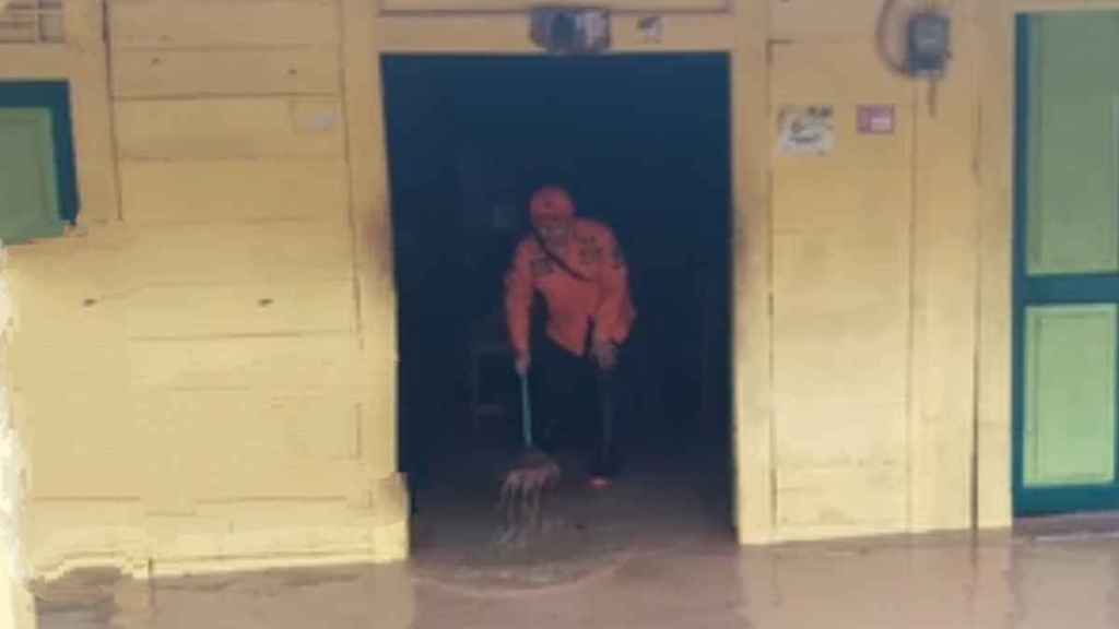 Diguyur Hujan 2 Jam, Belasan Rumah di Bangilan Tuban Terendam&nbsp;Banjir