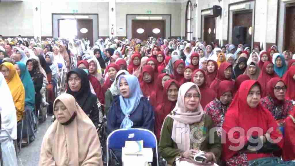 Ribuan Calon Jamaah Haji di Kabupaten Tuban Ikuti Manasik Haji Tahap&nbsp;Satu