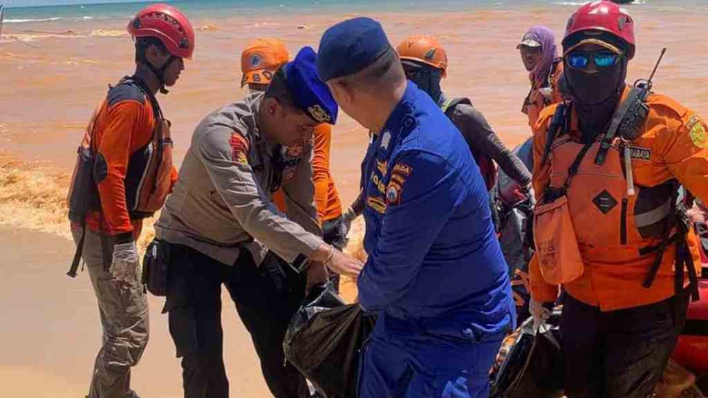 Dikabarkan Hilang Saat Melaut, Nelayan Asal Tuban Ditemukan Tak&nbsp;Bernyawa