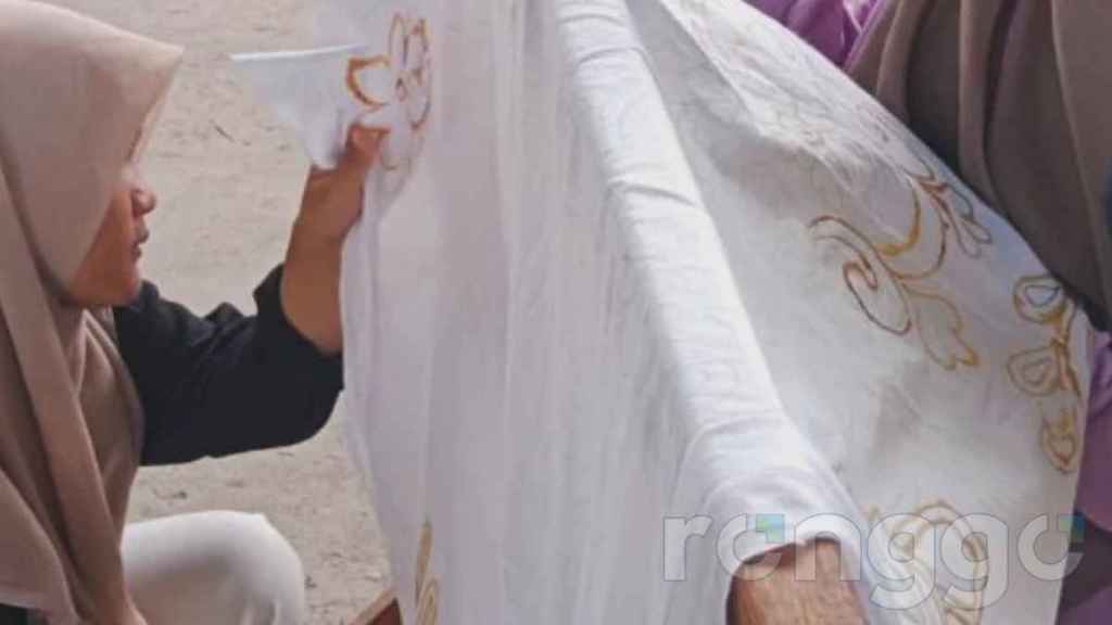 MAN 2 Tuban Tumbuhkan Jiwa Wirausaha Lewat Kelas Ketrampilan Batik