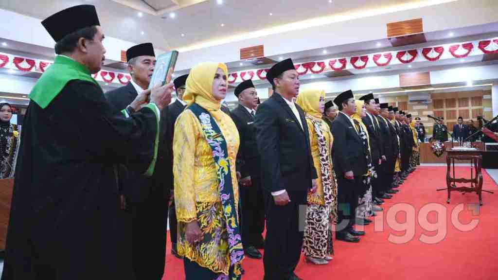 Anggota DPRD Tuban Masa Bhakti 2024-2029 Resmi Dilantik, Bupati: Banyak Wajah Baru